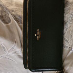 Black wristlet
